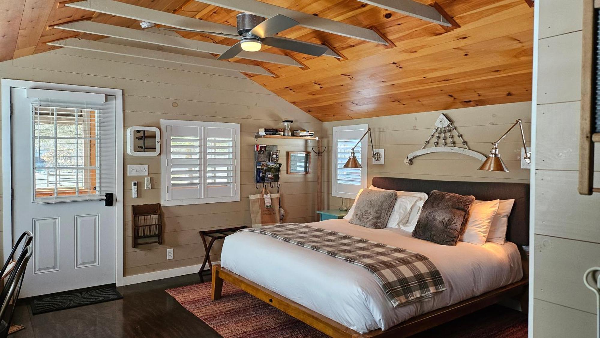 Antrim Streamside Hotel Livingston Manor Buitenkant foto