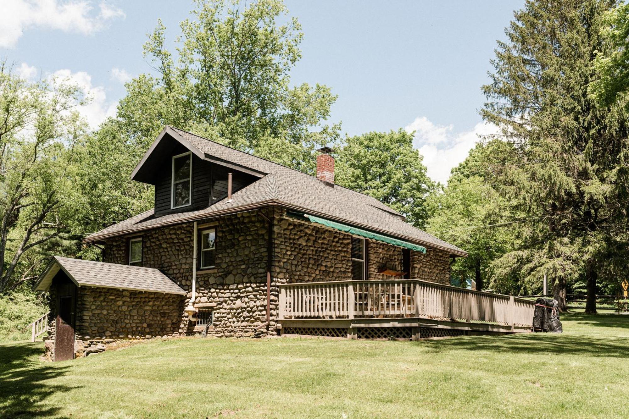 Antrim Streamside Hotel Livingston Manor Buitenkant foto